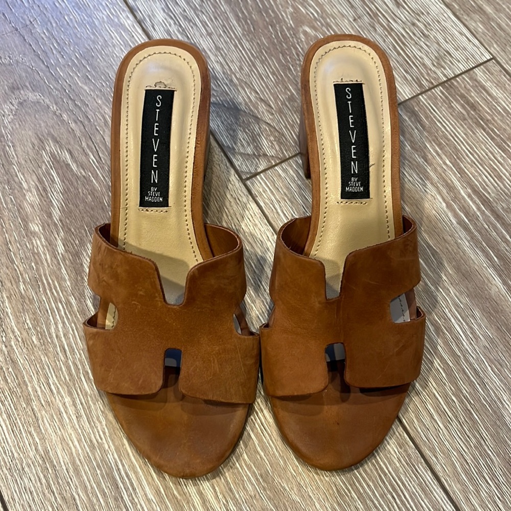 Steve Madden low heel